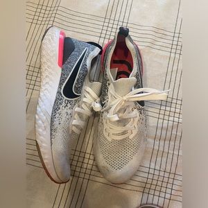 Women’s Nike React